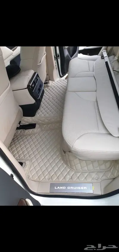 Land cruiser Floor Mat 6