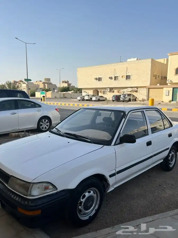 تويوتا كورولا 1989 نظيفة 2