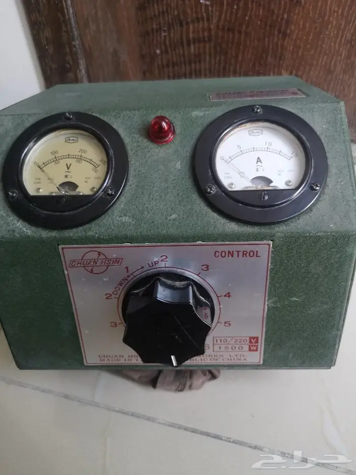 منظم طاقة كهرباء 220V الي1100 والعكس تايوان 0