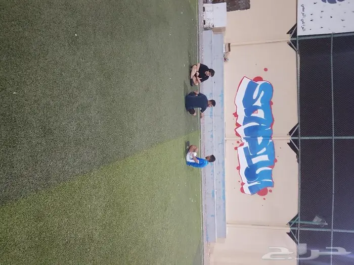 رسام جدران جيرافيتي 7