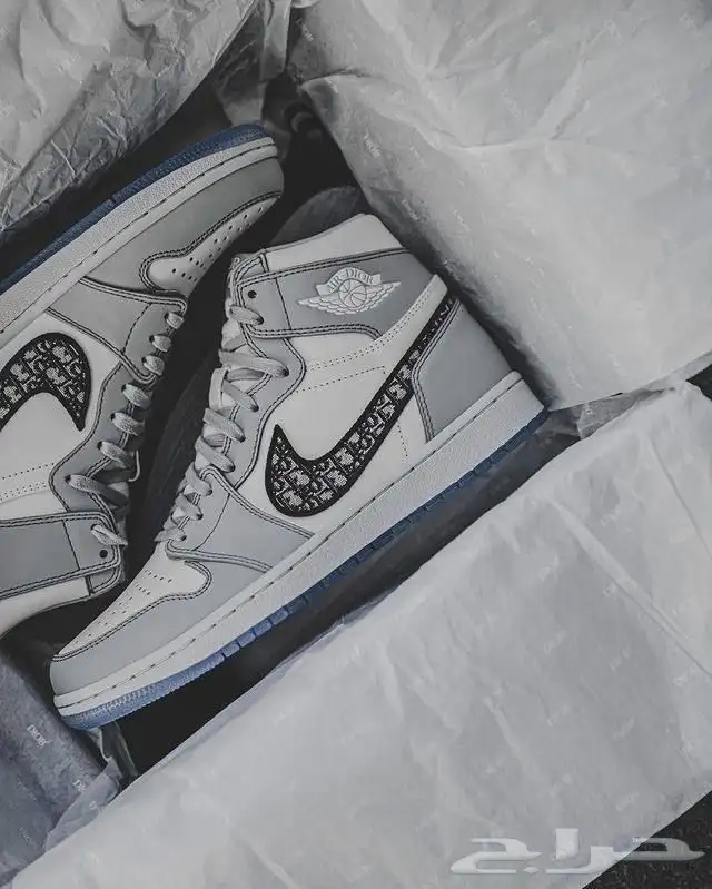 شوزات ايطاليه طبق الاصل 5