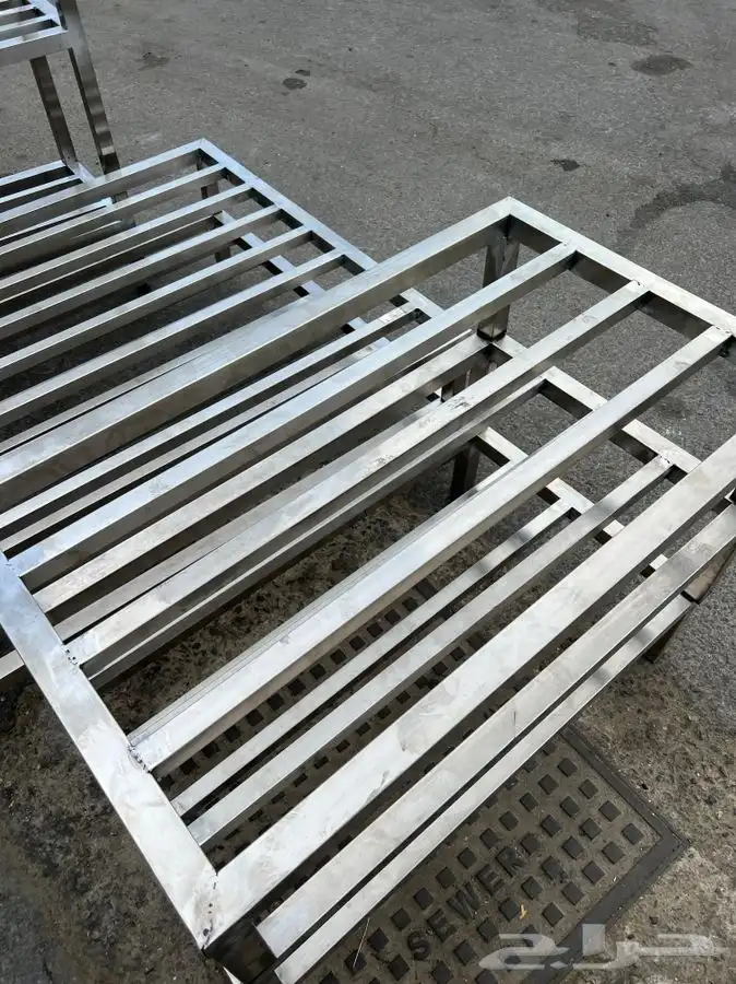 طاولات مداخن طبليات مواصير ستيل 2