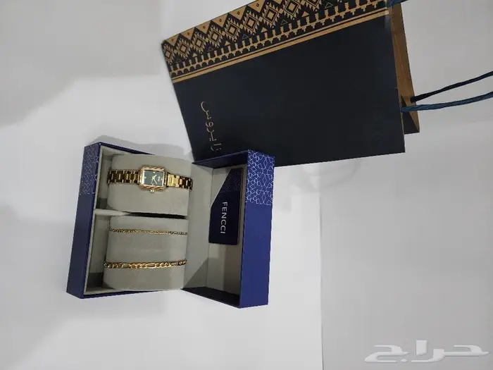 احجز هدايا العيد عطور اصليه ساعات 38