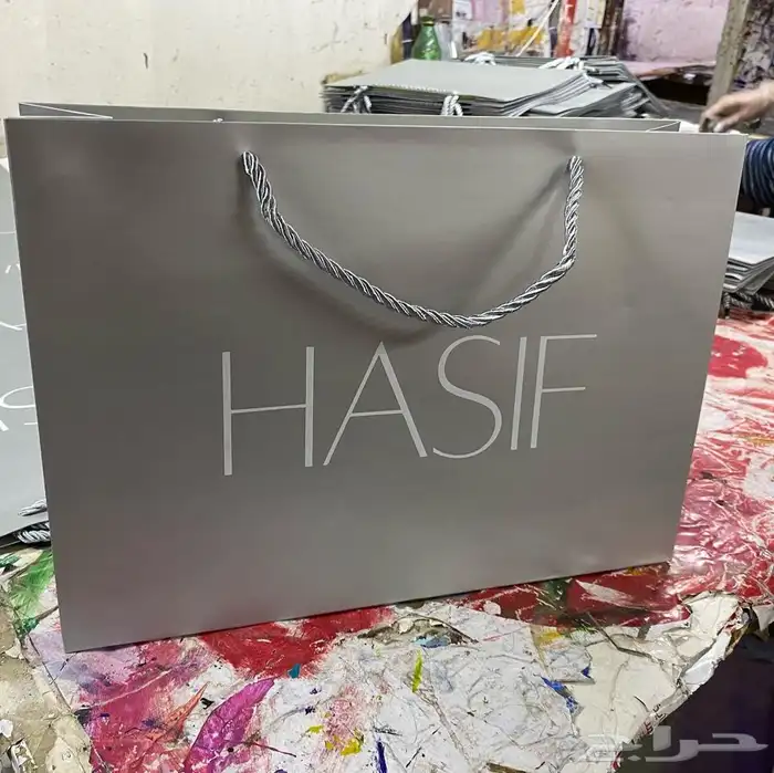 بوكسات عبايات أكياس عبايات ليبل قماش لوقو جلد ورق تغليف كرت 97