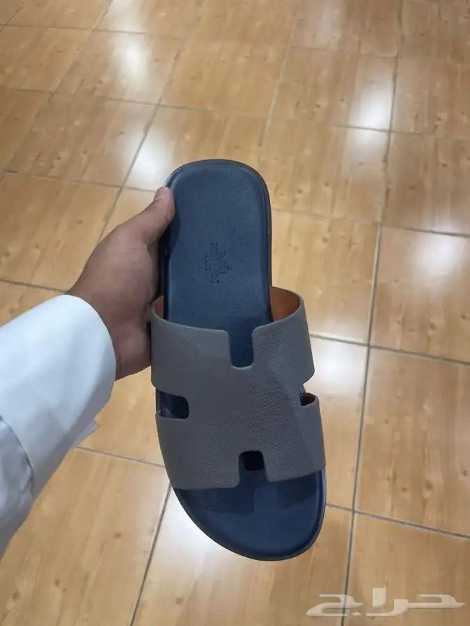 سليبرات لويس فيتون  فندي  هيرمز سلايد 31