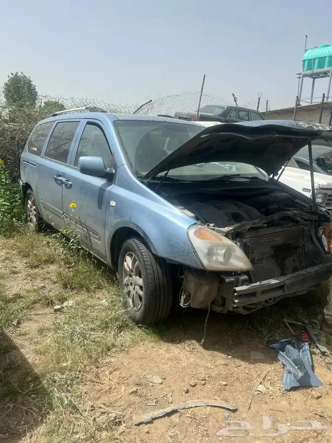 كرنفال كيا ( قطع غيار فقط) 2010 1