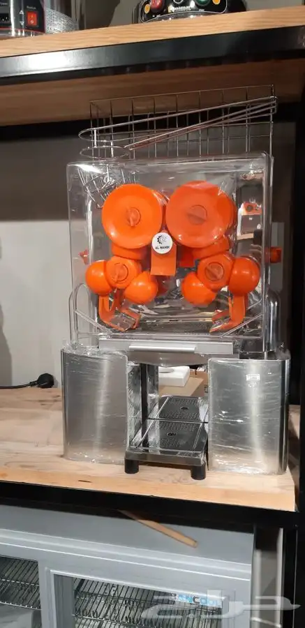 مكينة ايسكريم.مبرد عصير ايطالي.عصارة برتقال.سلاش .سلاش 4