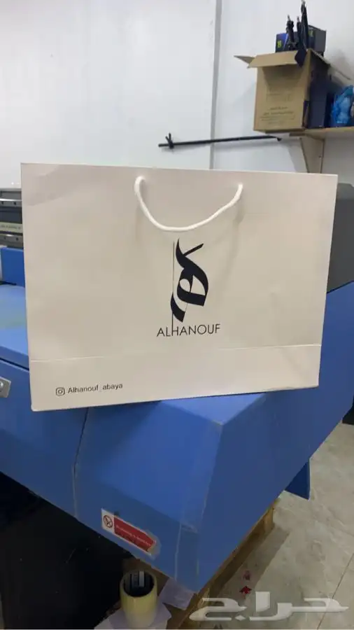 أكياس عبايات بوكسات عبايات لوقو عبايات ليبل قماش لوقو جلد 39