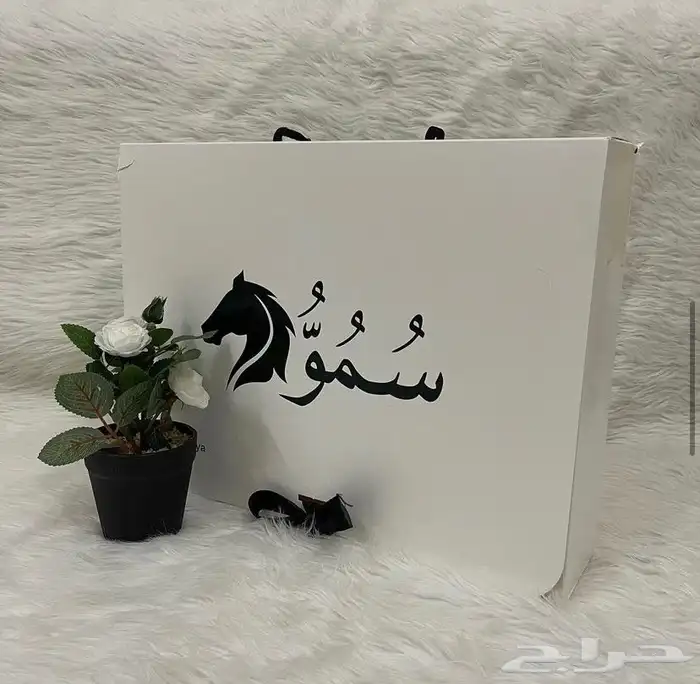 أكياس عبايات بوكسات عبايات لوقو عبايات ليبل قماش لوقو جلد 89
