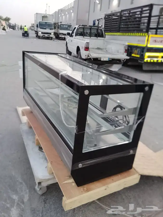 ثلاجة عرض حلا فوق كونتر مقاس 150 عرض 1