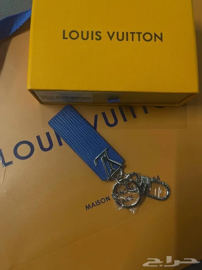 ميداليات لويس فيتون مونت بلانك 90