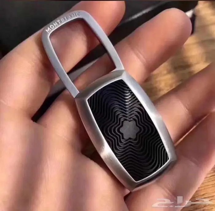 ميداليات لويس فيتون مونت بلانك 77