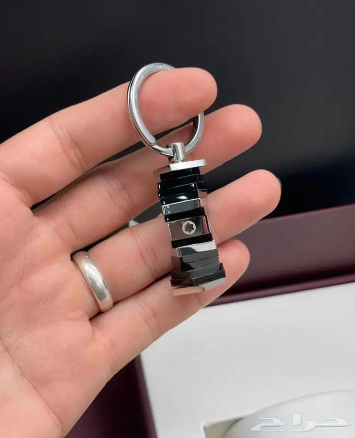 ميداليات لويس فيتون مونت بلانك 70