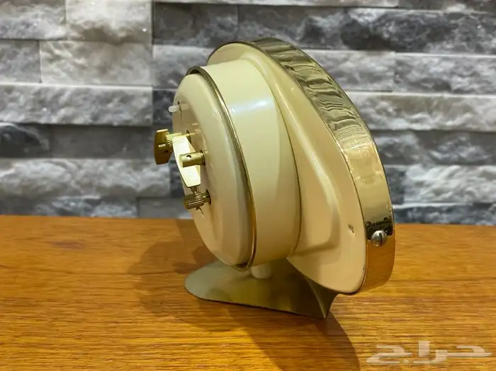 ساعة ومنبه صينية ذهبي 4