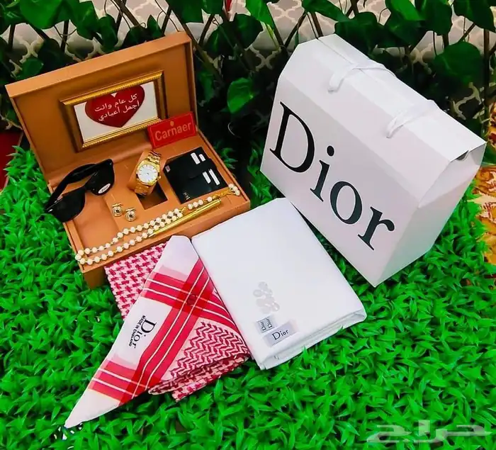 هدايا رجاليه كشخه(تخرج زواج)توصيل لباب البيت 1