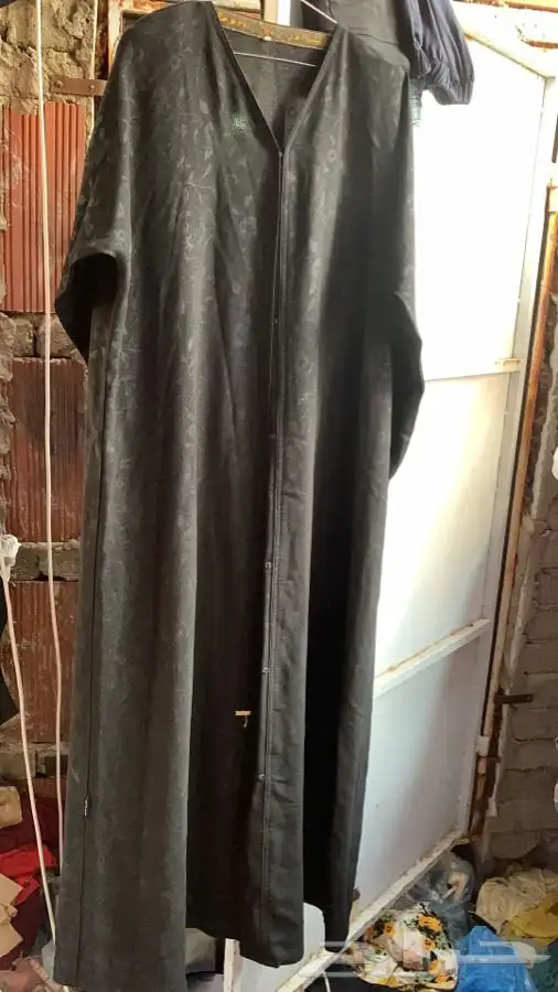 عبايات مستعملة تشكيلة كبيرة 5
