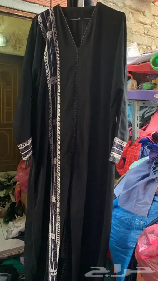 عبايات مستعملة تشكيلة كبيرة 39