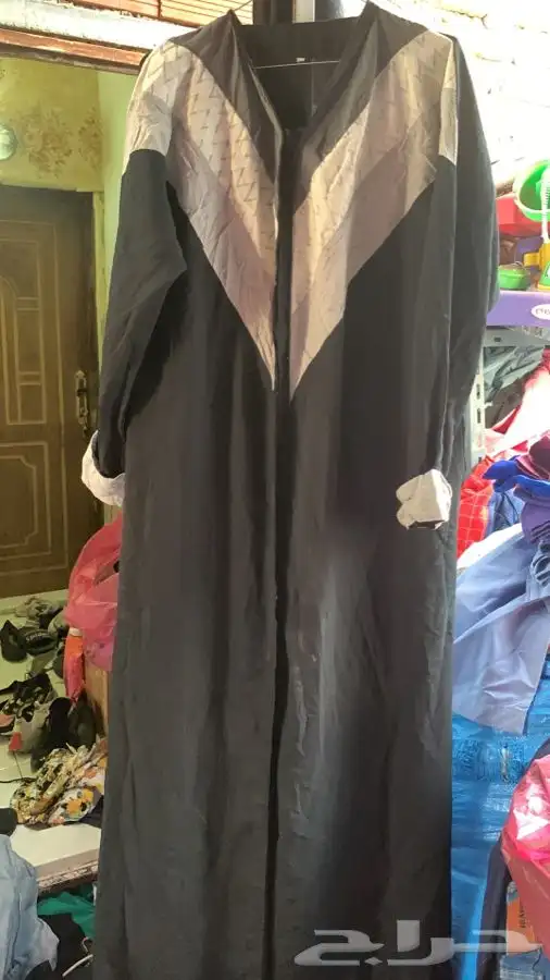 عبايات مستعملة تشكيلة كبيرة 61