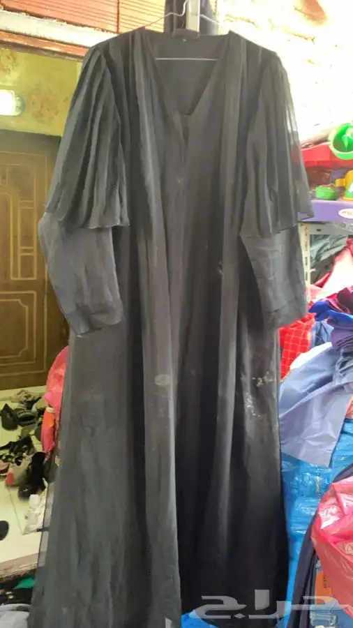 عبايات مستعملة تشكيلة كبيرة 47