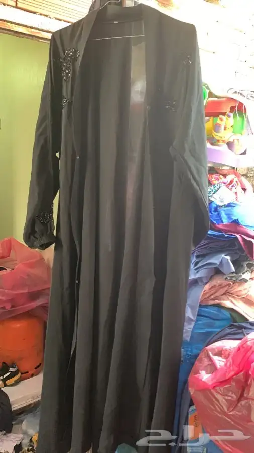 عبايات مستعملة تشكيلة كبيرة 81