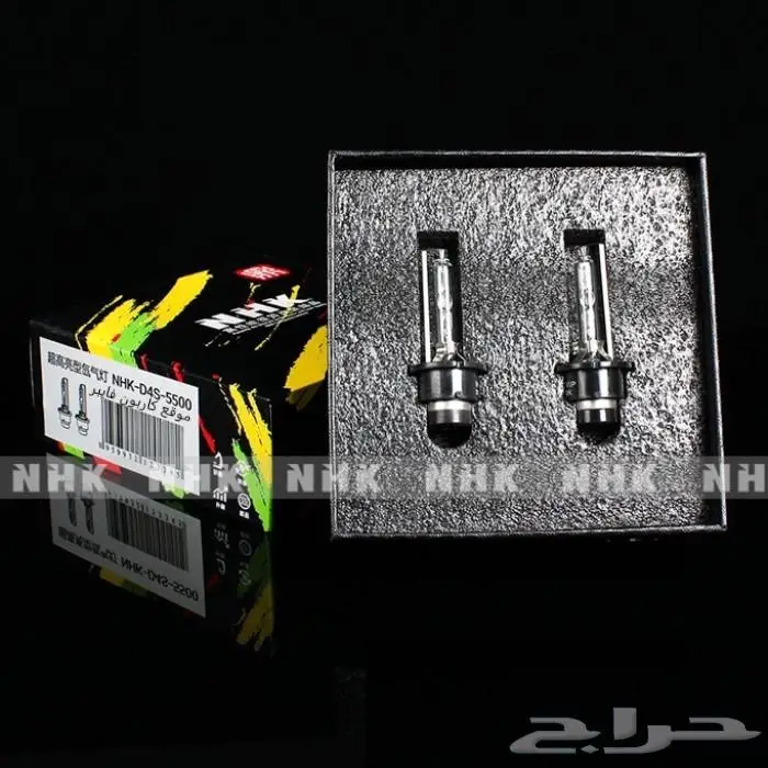 لمبات زنون مقاس D4s للافالون و تويوتا و لكزس 16