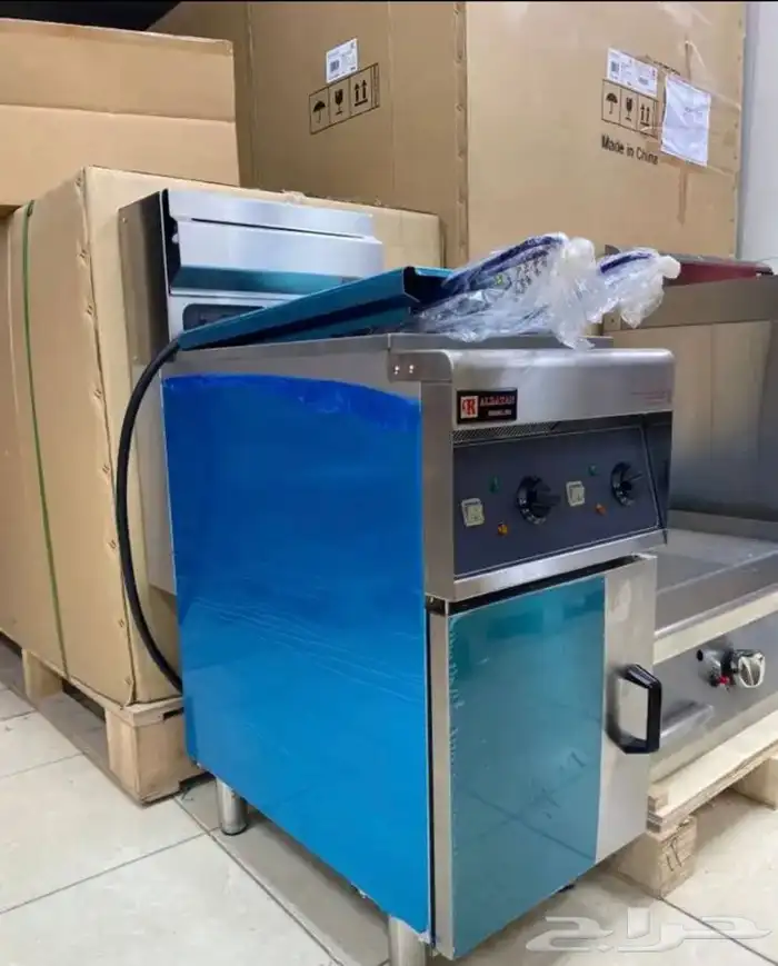 يوجد لدينه  قلايات بطاطس  سوبر مفرد ودبل جميع المقاسات 24