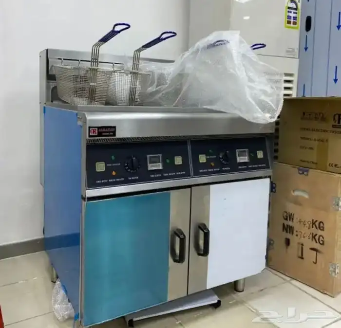 يوجد لدينه  قلايات بطاطس  سوبر مفرد ودبل جميع المقاسات 21