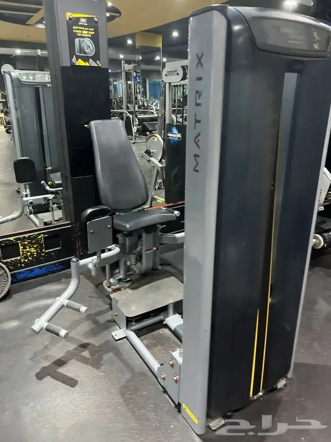 اجهزة نادي رياضي للبيع 54