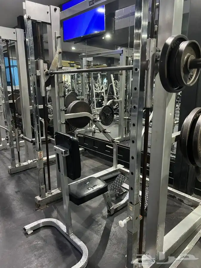 اجهزة نادي رياضي للبيع 76