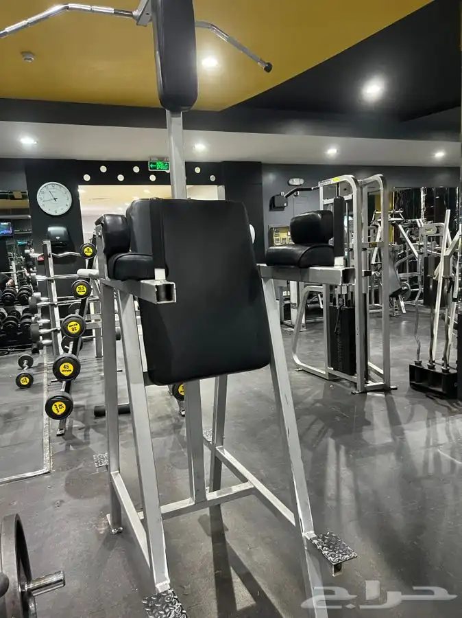اجهزة نادي رياضي للبيع 57