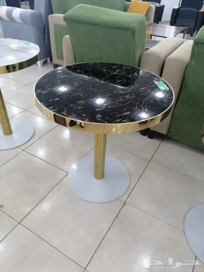 طاولات مطاعم 8