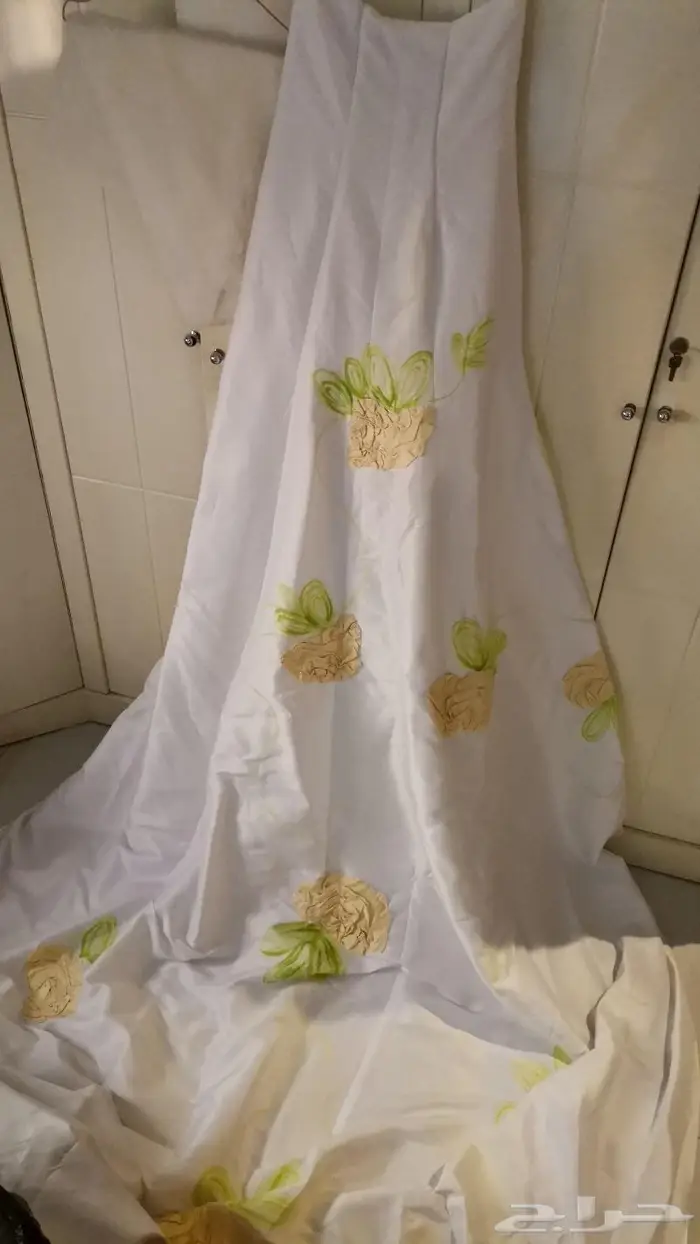 للبيع فستان فرح زواج الفستان مش تقليدي مميز جدا 2