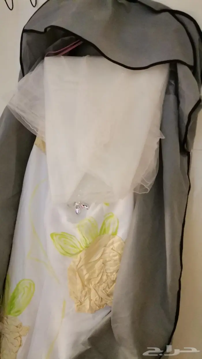للبيع فستان فرح زواج الفستان مش تقليدي مميز جدا 4