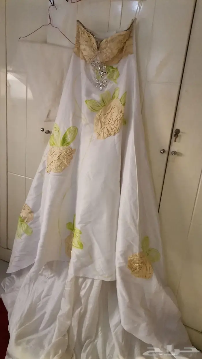 للبيع فستان فرح زواج الفستان مش تقليدي مميز جدا 5