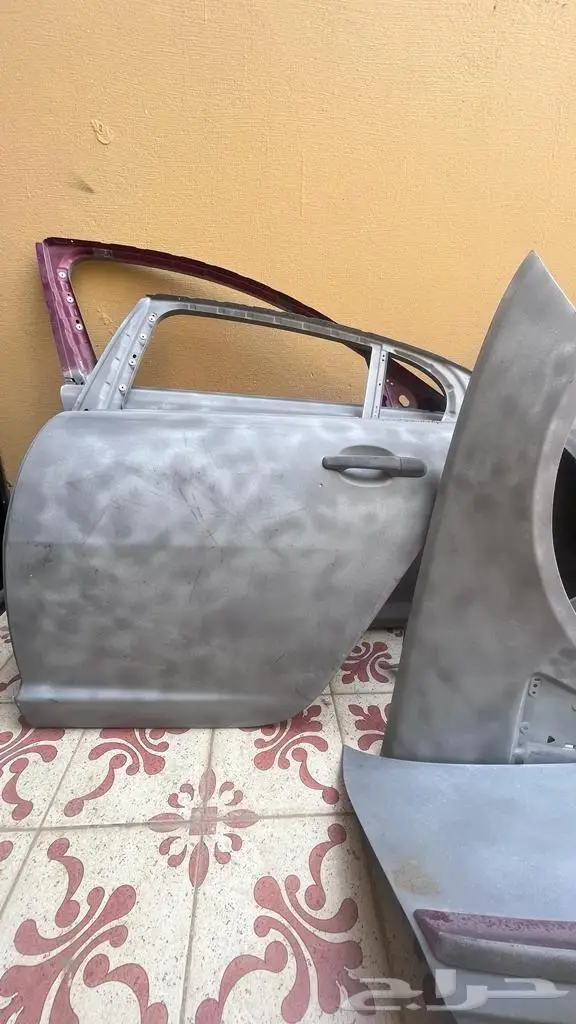 جاكوار XF من 2009 إلى 2015 2