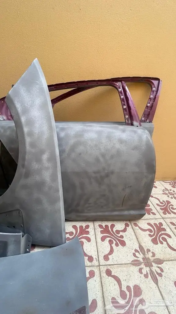 جاكوار XF من 2009 إلى 2015 3