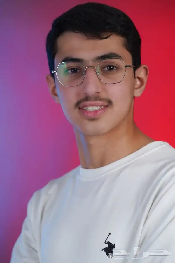 مصور احترافي  تصوير منتجات  تصوير مناسبات .تصوير اعلانات 1