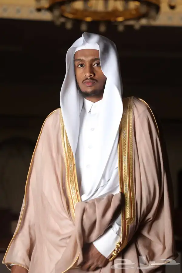 مصور فوتوغرافي (منتجات وأشخاص بورترية وزواجات) 24