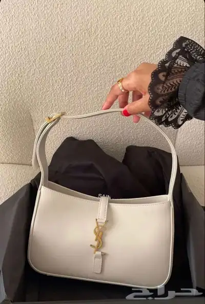 ساعات 37
