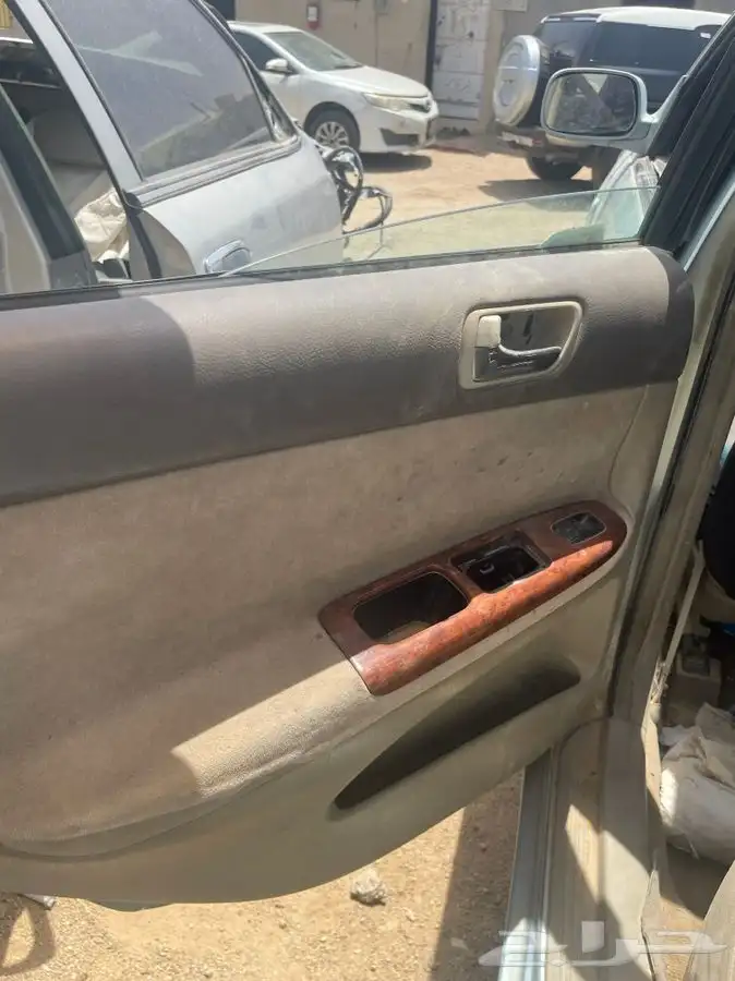 يتوفر لدينا قطع غيار كامري 2004 21