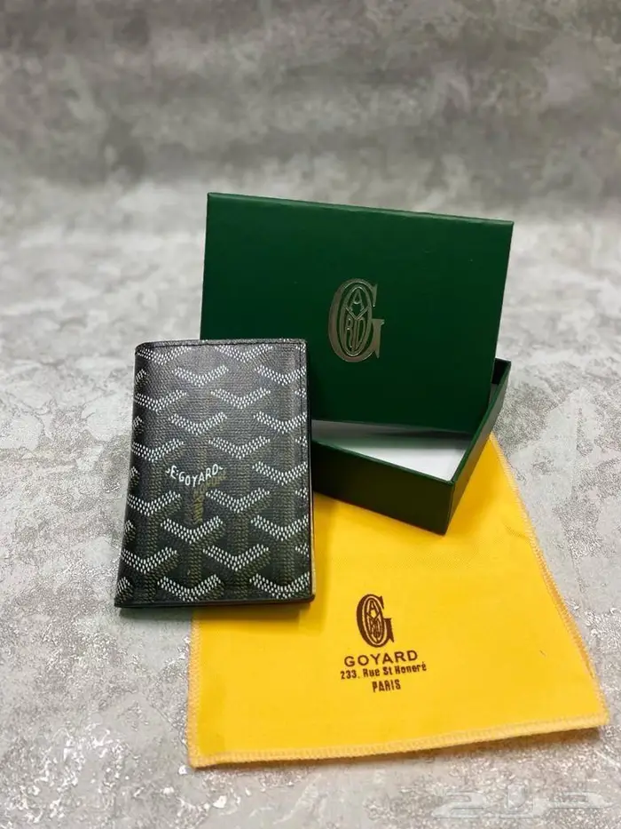 شنط ومحافظ رجاليه ماركات متعددة 20
