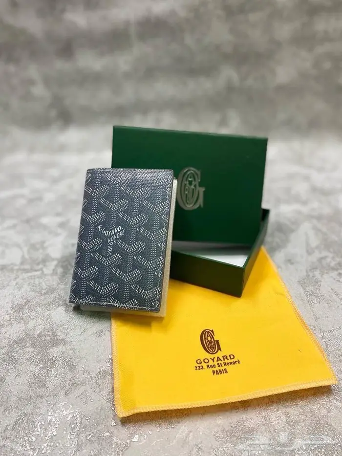 شنط ومحافظ رجاليه ماركات متعددة 21