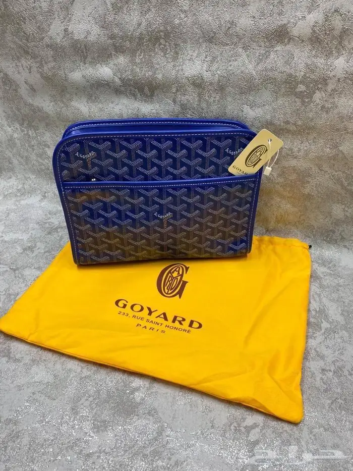 شنط ومحافظ رجاليه ماركات متعددة 35