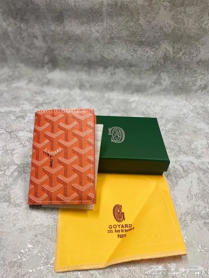 شنط ومحافظ رجاليه ماركات متعددة 27