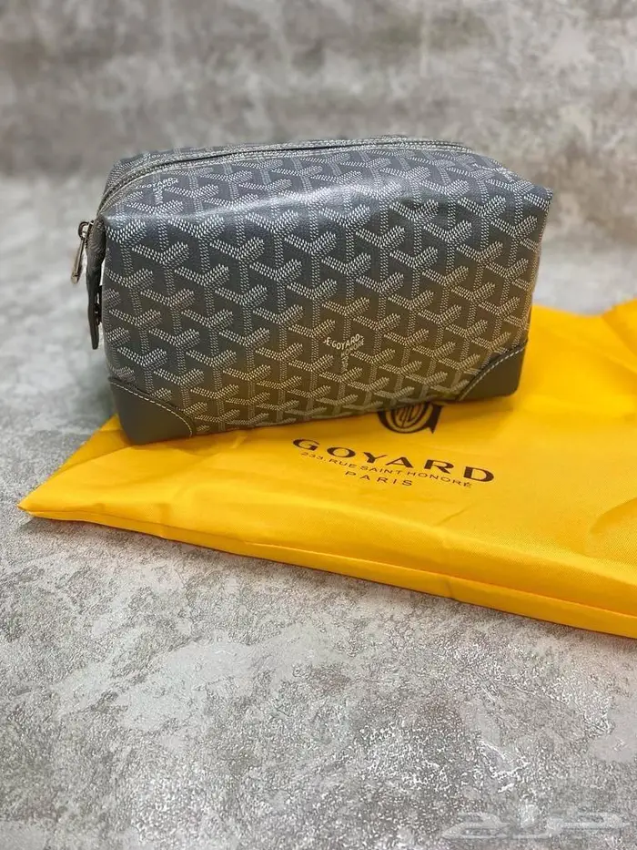 شنط ومحافظ رجاليه ماركات متعددة 60