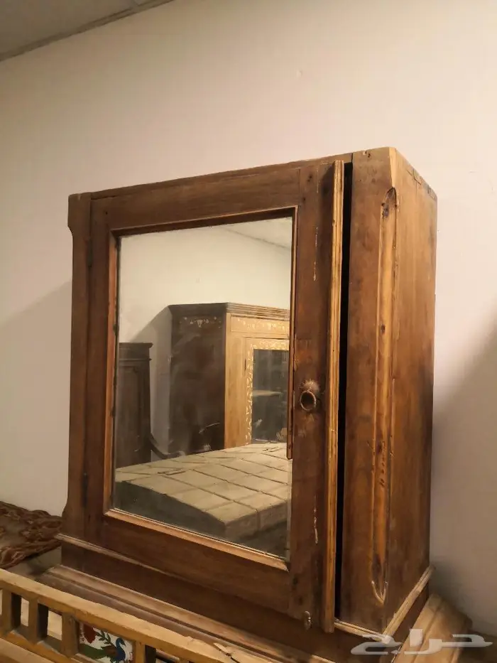 انتيكات اثاث هندي قديم توراثي 5