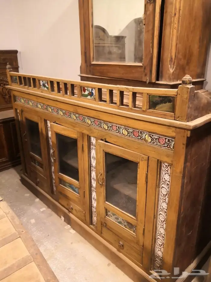 انتيكات اثاث هندي قديم توراثي 12