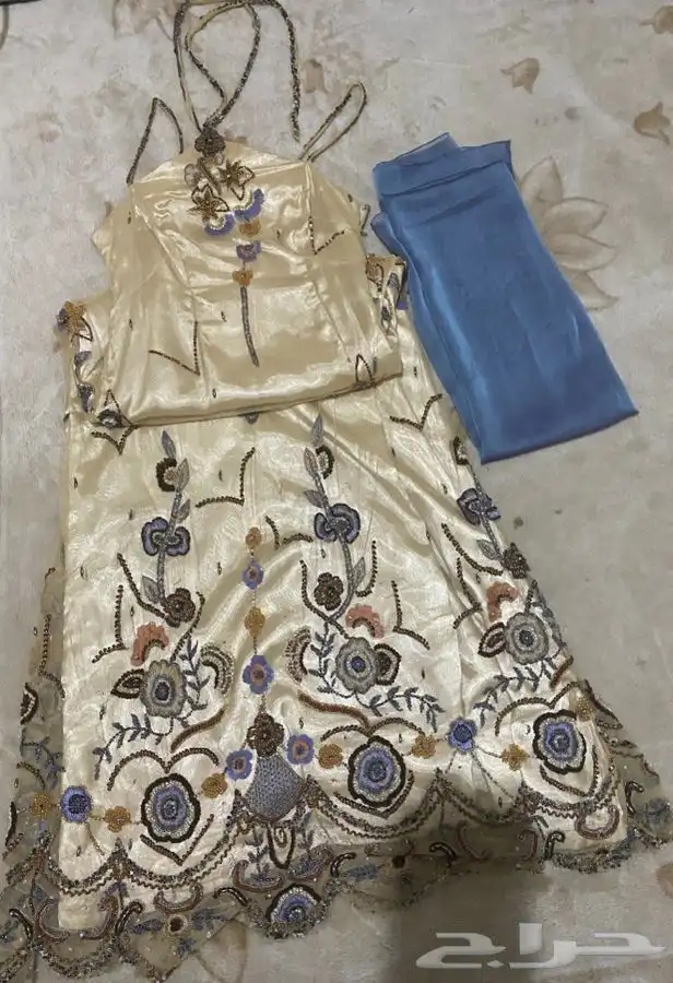 فستان للبيع 0