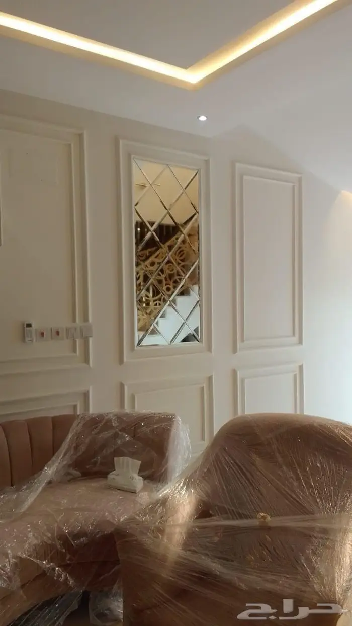 مرايا زجاج والمانويم ابواب قزاز ومروش مرايا حمامات 5