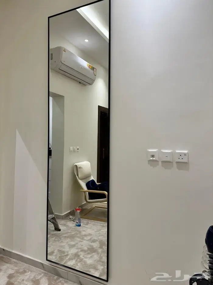 مرايا زجاج والمانويم ابواب قزاز ومروش مرايا حمامات 11